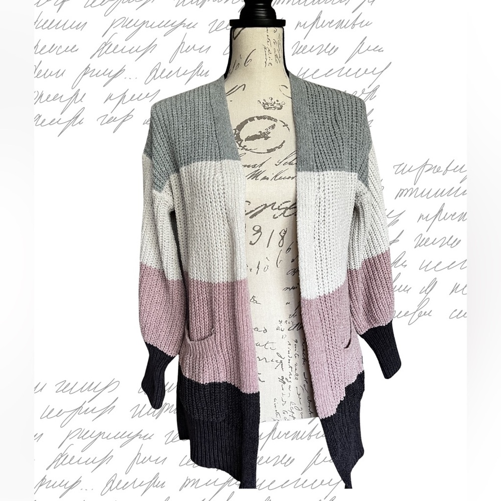 Hippie Rose Colorblock Open-Front Cardigan in Gray, Cream & Dusty Pink